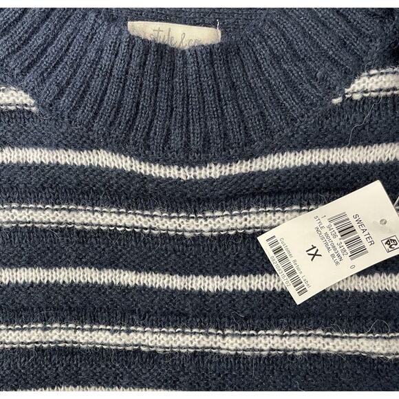 Style & Co Blue Fuzzy Striped Crewneck Pullover Sweater Plus Size 1X NWT - Picture 2 of 3